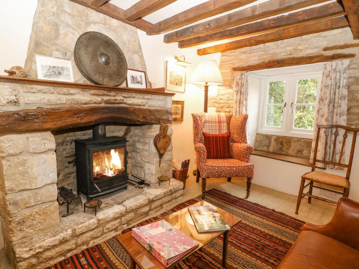 Вілла Brooklands Chedworth Екстер'єр фото